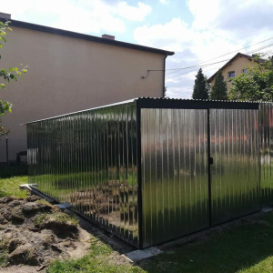 Pozinkované garáže a stavebné búdy