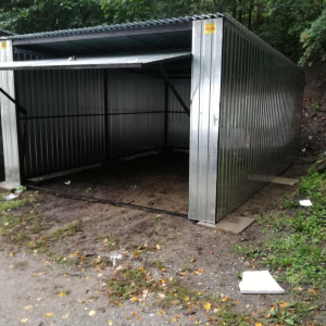Pozinkované garáže a stavebné búdy